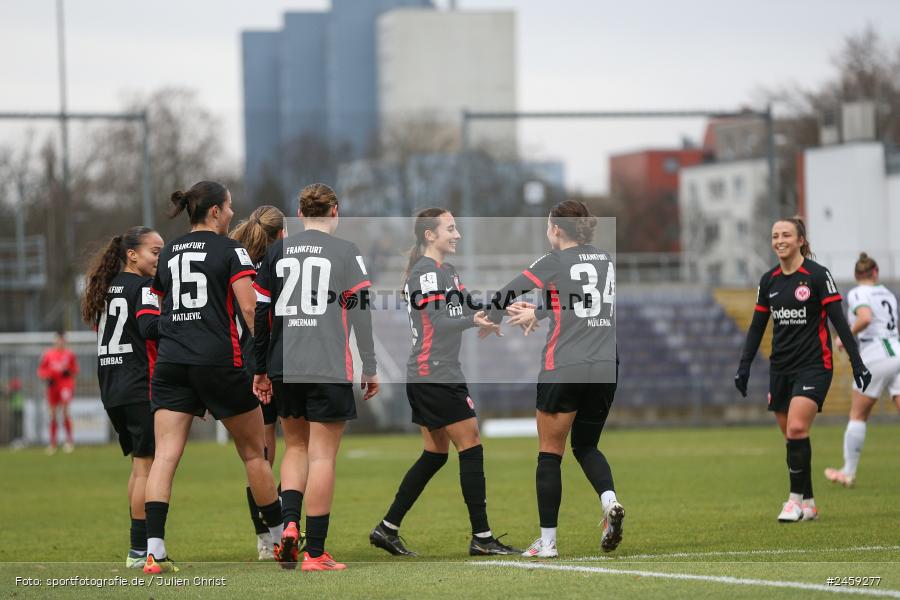 sport, action, Stadion am Brentanobad, SGE, Fussball, Frankfurt, Eintracht Frankfurt II, DFB, Borussia Mönchengladbach, BMG, 2. Frauen-Bundesliga, 15.12.2024 - Bild-ID: 2459277