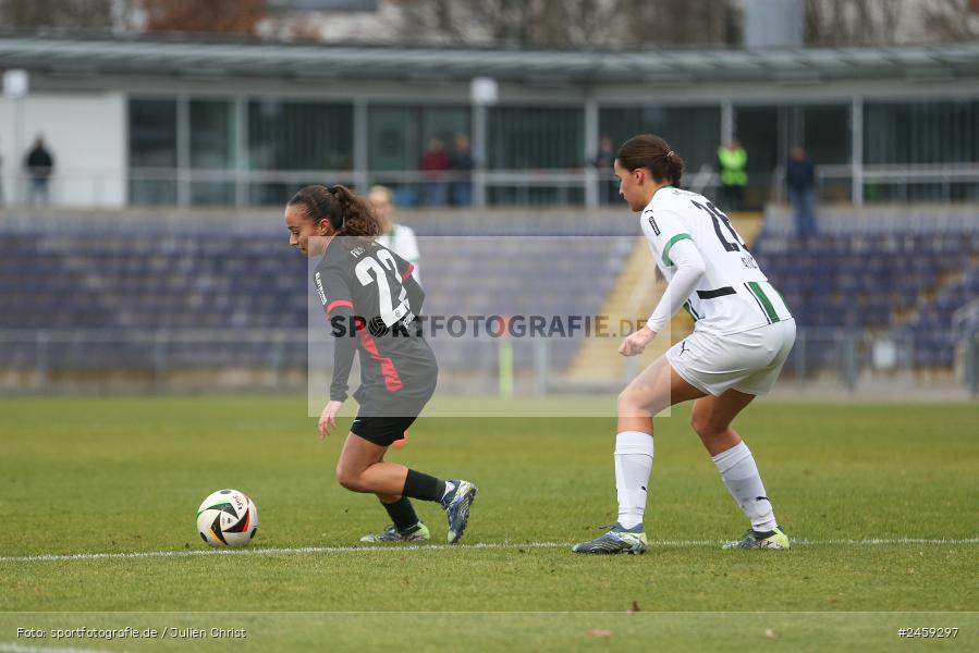 sport, action, Stadion am Brentanobad, SGE, Fussball, Frankfurt, Eintracht Frankfurt II, DFB, Borussia Mönchengladbach, BMG, 2. Frauen-Bundesliga, 15.12.2024 - Bild-ID: 2459297 sport, action, Stadion am Brentanobad, SGE, Fussball, Frankfurt, Eintracht Frankfurt II, DFB, Borussia Mönchengladbach, BMG, 2. Frauen-Bundesliga, 15.12.2024 - Bild-ID: 2459297