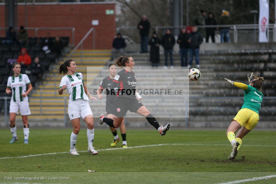 sport, action, Stadion am Brentanobad, SGE, Fussball, Frankfurt, Eintracht Frankfurt II, DFB, Borussia Mönchengladbach, BMG, 2. Frauen-Bundesliga, 15.12.2024 - Bild-ID: 2459301
