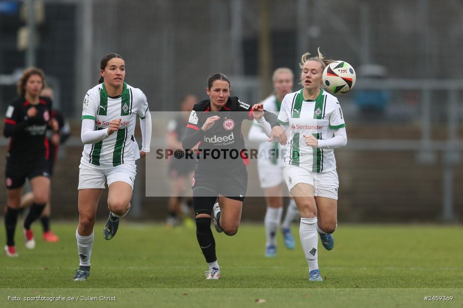 sport, action, Stadion am Brentanobad, SGE, Fussball, Frankfurt, Eintracht Frankfurt II, DFB, Borussia Mönchengladbach, BMG, 2. Frauen-Bundesliga, 15.12.2024 - Bild-ID: 2459369
