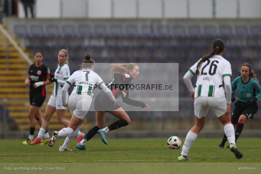 sport, action, Stadion am Brentanobad, SGE, Fussball, Frankfurt, Eintracht Frankfurt II, DFB, Borussia Mönchengladbach, BMG, 2. Frauen-Bundesliga, 15.12.2024 - Bild-ID: 2459434