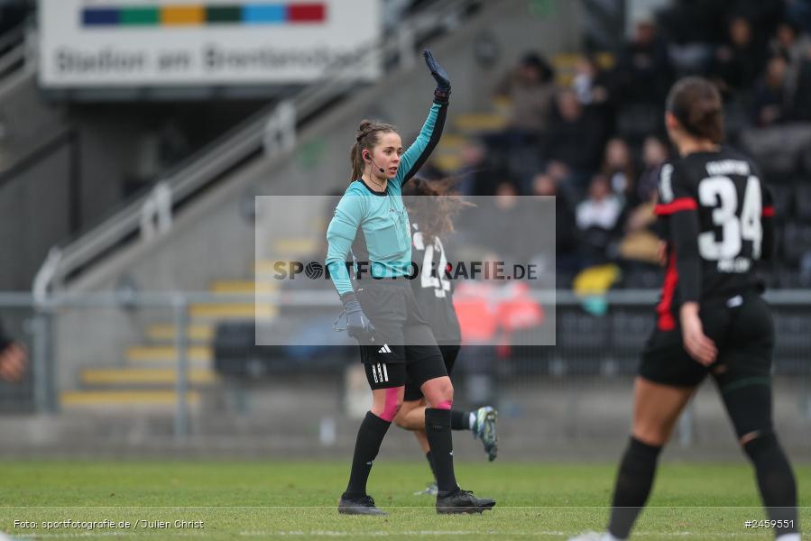 sport, action, Stadion am Brentanobad, SGE, Fussball, Frankfurt, Eintracht Frankfurt II, DFB, Borussia Mönchengladbach, BMG, 2. Frauen-Bundesliga, 15.12.2024 - Bild-ID: 2459551 sport, action, Stadion am Brentanobad, SGE, Fussball, Frankfurt, Eintracht Frankfurt II, DFB, Borussia Mönchengladbach, BMG, 2. Frauen-Bundesliga, 15.12.2024 - Bild-ID: 2459551