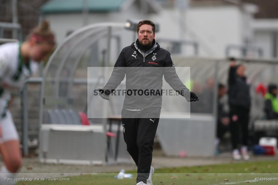 sport, action, Stadion am Brentanobad, SGE, Fussball, Frankfurt, Eintracht Frankfurt II, DFB, Borussia Mönchengladbach, BMG, 2. Frauen-Bundesliga, 15.12.2024 - Bild-ID: 2459562 sport, action, Stadion am Brentanobad, SGE, Fussball, Frankfurt, Eintracht Frankfurt II, DFB, Borussia Mönchengladbach, BMG, 2. Frauen-Bundesliga, 15.12.2024 - Bild-ID: 2459562