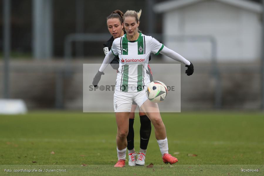 sport, action, Stadion am Brentanobad, SGE, Fussball, Frankfurt, Eintracht Frankfurt II, DFB, Borussia Mönchengladbach, BMG, 2. Frauen-Bundesliga, 15.12.2024 - Bild-ID: 2459648