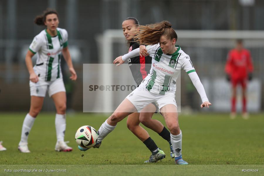 sport, action, Stadion am Brentanobad, SGE, Fussball, Frankfurt, Eintracht Frankfurt II, DFB, Borussia Mönchengladbach, BMG, 2. Frauen-Bundesliga, 15.12.2024 - Bild-ID: 2459669 sport, action, Stadion am Brentanobad, SGE, Fussball, Frankfurt, Eintracht Frankfurt II, DFB, Borussia Mönchengladbach, BMG, 2. Frauen-Bundesliga, 15.12.2024 - Bild-ID: 2459669