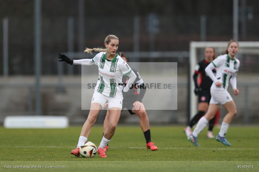 sport, action, Stadion am Brentanobad, SGE, Fussball, Frankfurt, Eintracht Frankfurt II, DFB, Borussia Mönchengladbach, BMG, 2. Frauen-Bundesliga, 15.12.2024 - Bild-ID: 2459673 sport, action, Stadion am Brentanobad, SGE, Fussball, Frankfurt, Eintracht Frankfurt II, DFB, Borussia Mönchengladbach, BMG, 2. Frauen-Bundesliga, 15.12.2024 - Bild-ID: 2459673