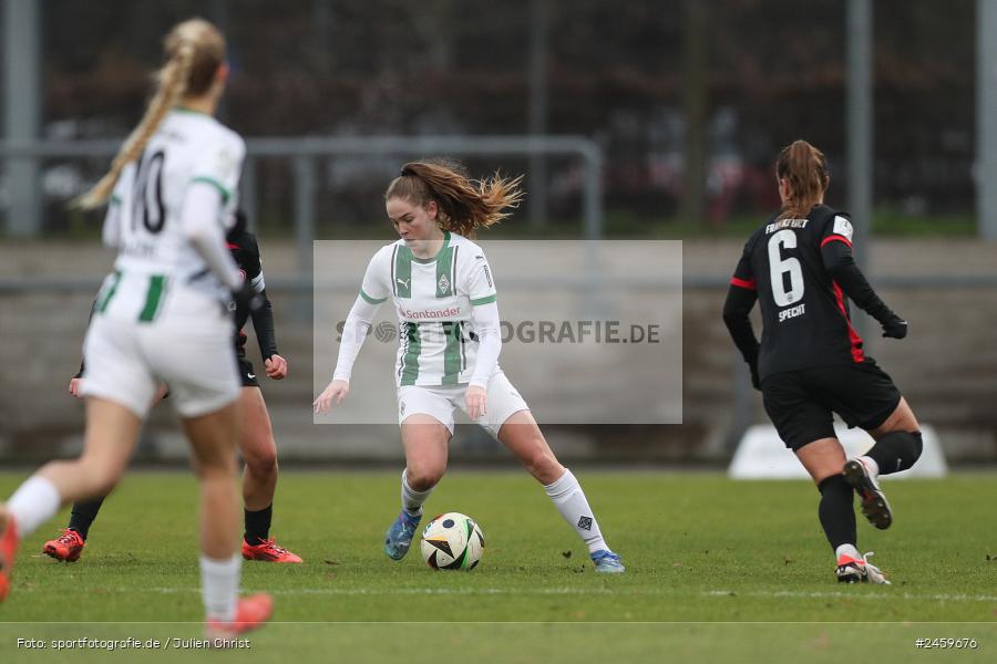 sport, action, Stadion am Brentanobad, SGE, Fussball, Frankfurt, Eintracht Frankfurt II, DFB, Borussia Mönchengladbach, BMG, 2. Frauen-Bundesliga, 15.12.2024 - Bild-ID: 2459676