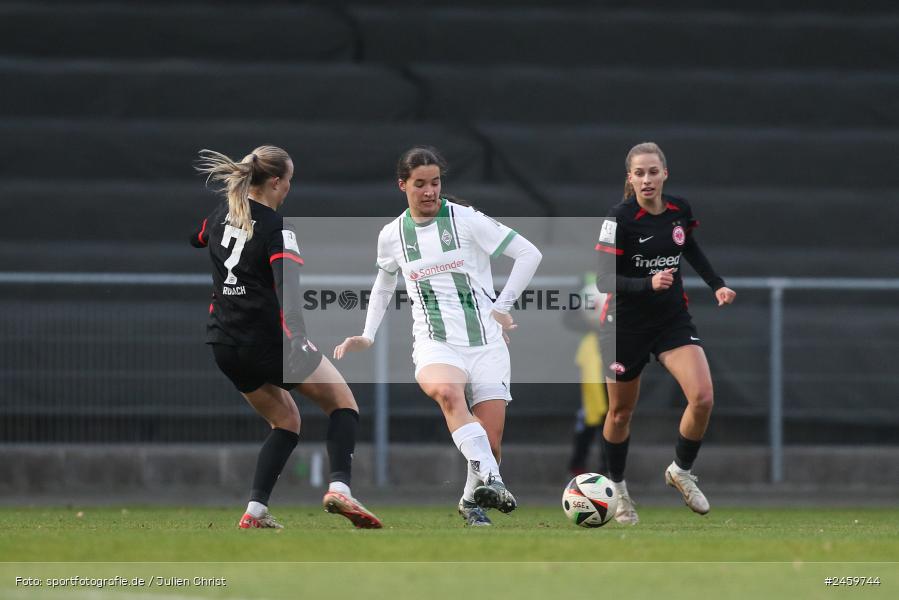 sport, action, Stadion am Brentanobad, SGE, Fussball, Frankfurt, Eintracht Frankfurt II, DFB, Borussia Mönchengladbach, BMG, 2. Frauen-Bundesliga, 15.12.2024 - Bild-ID: 2459744