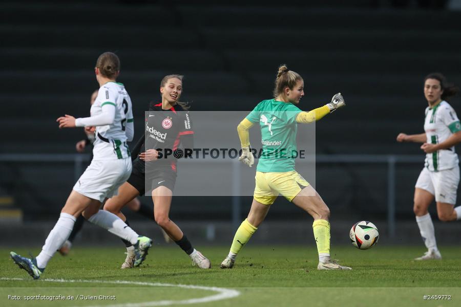 sport, action, Stadion am Brentanobad, SGE, Fussball, Frankfurt, Eintracht Frankfurt II, DFB, Borussia Mönchengladbach, BMG, 2. Frauen-Bundesliga, 15.12.2024 - Bild-ID: 2459772