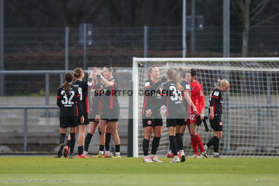 sport, action, Stadion am Brentanobad, SGE, Fussball, Frankfurt, Eintracht Frankfurt II, DFB, Borussia Mönchengladbach, BMG, 2. Frauen-Bundesliga, 15.12.2024 - Bild-ID: 2459794