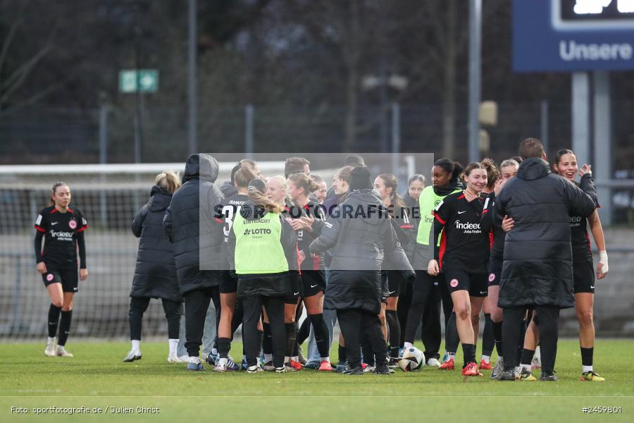 sport, action, Stadion am Brentanobad, SGE, Fussball, Frankfurt, Eintracht Frankfurt II, DFB, Borussia Mönchengladbach, BMG, 2. Frauen-Bundesliga, 15.12.2024 - Bild-ID: 2459801