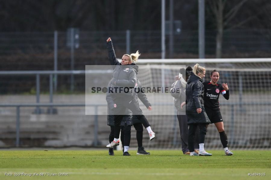sport, action, Stadion am Brentanobad, SGE, Fussball, Frankfurt, Eintracht Frankfurt II, DFB, Borussia Mönchengladbach, BMG, 2. Frauen-Bundesliga, 15.12.2024 - Bild-ID: 2459803 sport, action, Stadion am Brentanobad, SGE, Fussball, Frankfurt, Eintracht Frankfurt II, DFB, Borussia Mönchengladbach, BMG, 2. Frauen-Bundesliga, 15.12.2024 - Bild-ID: 2459803