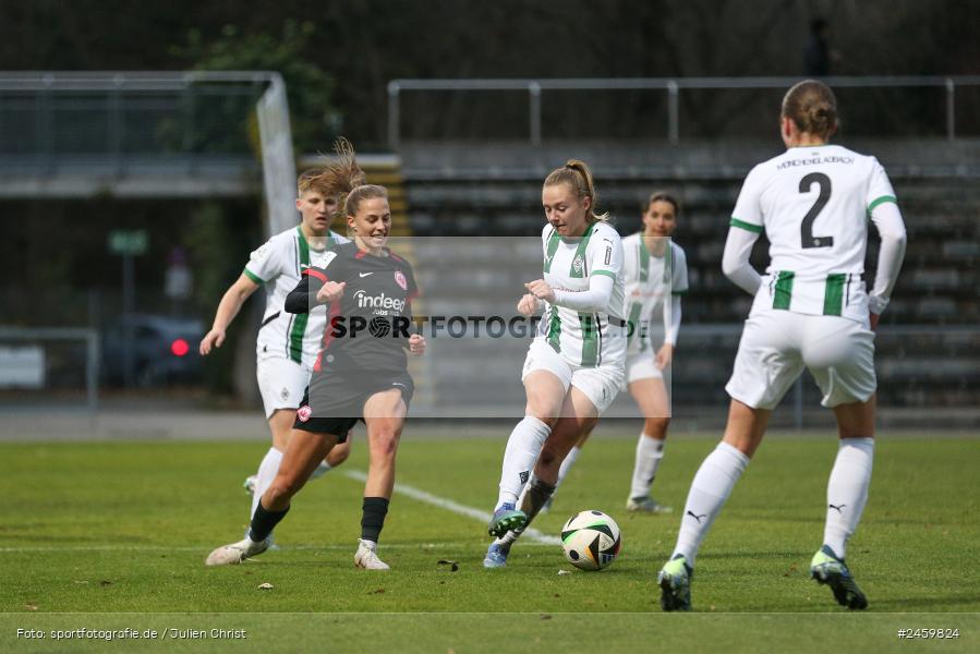 sport, action, Stadion am Brentanobad, SGE, Fussball, Frankfurt, Eintracht Frankfurt II, DFB, Borussia Mönchengladbach, BMG, 2. Frauen-Bundesliga, 15.12.2024 - Bild-ID: 2459824 sport, action, Stadion am Brentanobad, SGE, Fussball, Frankfurt, Eintracht Frankfurt II, DFB, Borussia Mönchengladbach, BMG, 2. Frauen-Bundesliga, 15.12.2024 - Bild-ID: 2459824