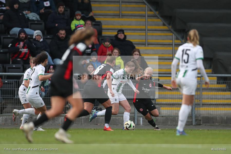 sport, action, Stadion am Brentanobad, SGE, Fussball, Frankfurt, Eintracht Frankfurt II, DFB, Borussia Mönchengladbach, BMG, 2. Frauen-Bundesliga, 15.12.2024 - Bild-ID: 2459880 sport, action, Stadion am Brentanobad, SGE, Fussball, Frankfurt, Eintracht Frankfurt II, DFB, Borussia Mönchengladbach, BMG, 2. Frauen-Bundesliga, 15.12.2024 - Bild-ID: 2459880