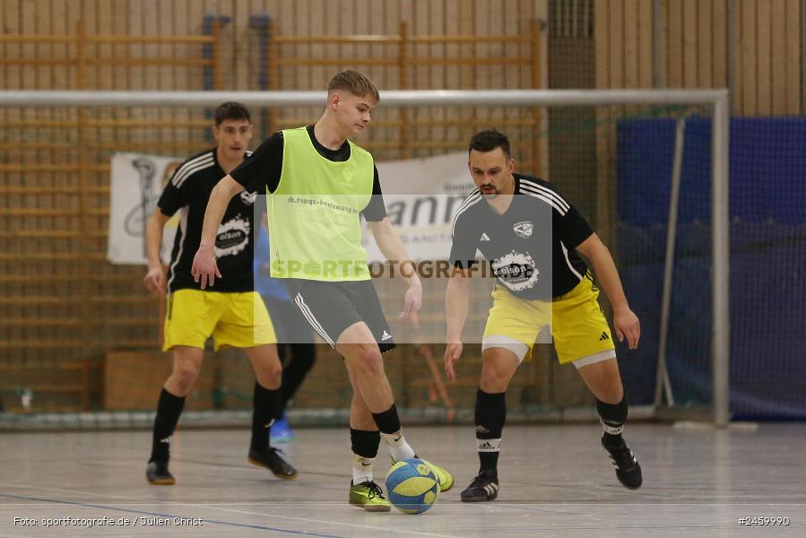 Sinngrundhalle, Burgsinn, 27.12.2024, sport, action, Fussball, BFV, Hallenfussball, 27. Hagemann Midnight-Event 2024, SG Bad-Brückenau Römershag, SV-DJK Wombach - Bild-ID: 2459990