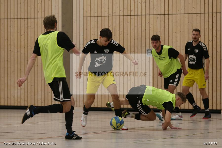 Sinngrundhalle, Burgsinn, 27.12.2024, sport, action, Fussball, BFV, Hallenfussball, 27. Hagemann Midnight-Event 2024, SG Bad-Brückenau Römershag, SV-DJK Wombach - Bild-ID: 2459995