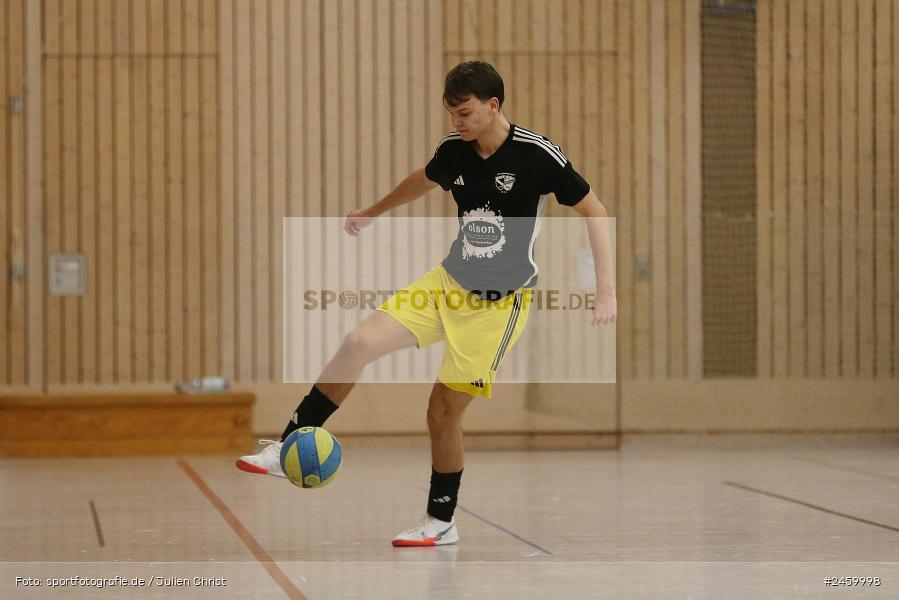 Sinngrundhalle, Burgsinn, 27.12.2024, sport, action, Fussball, BFV, Hallenfussball, 27. Hagemann Midnight-Event 2024, SG Bad-Brückenau Römershag, SV-DJK Wombach - Bild-ID: 2459998 Sinngrundhalle, Burgsinn, 27.12.2024, sport, action, Fussball, BFV, Hallenfussball, 27. Hagemann Midnight-Event 2024, SG Bad-Brückenau Römershag, SV-DJK Wombach - Bild-ID: 2459998