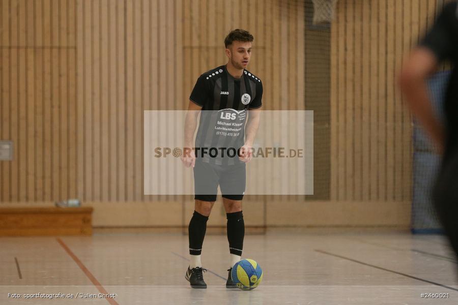 sport, action, TuS Frammersbach, Sinngrundhalle, SG Laudenbach-Himmelstadt, Hallenfussball, Fussball, Burgsinn, BFV, 27.12.2024, 27. Hagemann Midnight-Event 2024 - Bild-ID: 2460021