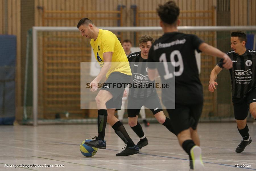 sport, action, TuS Frammersbach, Sinngrundhalle, SG Laudenbach-Himmelstadt, Hallenfussball, Fussball, Burgsinn, BFV, 27.12.2024, 27. Hagemann Midnight-Event 2024 - Bild-ID: 2460026