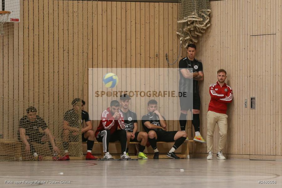 sport, action, TuS Frammersbach, Sinngrundhalle, SG Laudenbach-Himmelstadt, Hallenfussball, Fussball, Burgsinn, BFV, 27.12.2024, 27. Hagemann Midnight-Event 2024 - Bild-ID: 2460058