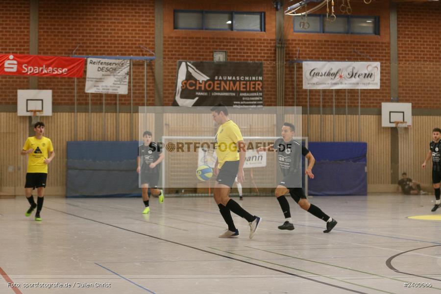 sport, action, TuS Frammersbach, Sinngrundhalle, SG Laudenbach-Himmelstadt, Hallenfussball, Fussball, Burgsinn, BFV, 27.12.2024, 27. Hagemann Midnight-Event 2024 - Bild-ID: 2460066