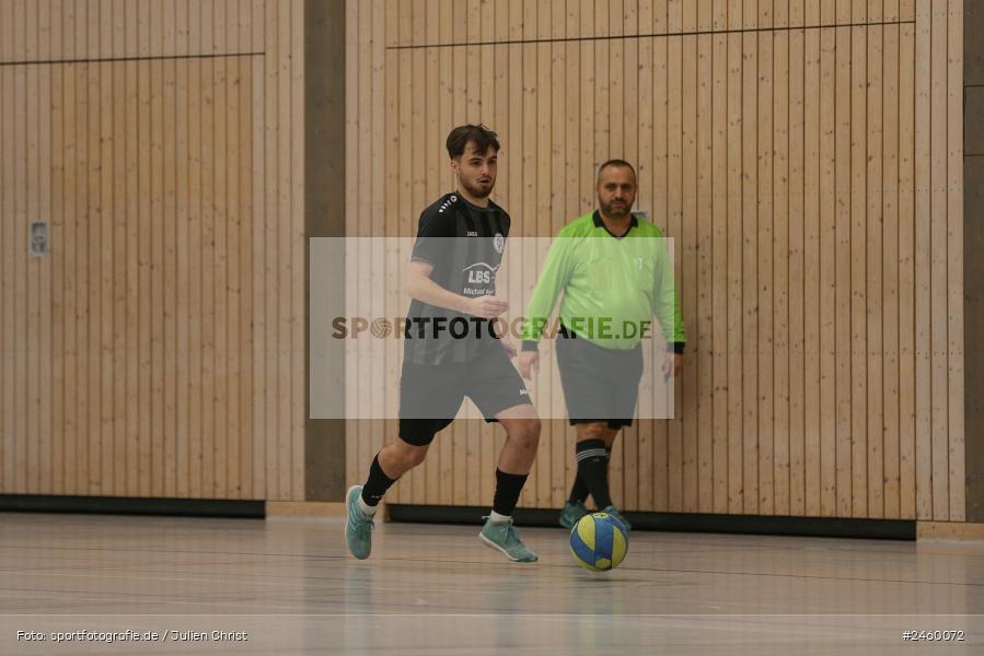 sport, action, TuS Frammersbach, Sinngrundhalle, SG Laudenbach-Himmelstadt, Hallenfussball, Fussball, Burgsinn, BFV, 27.12.2024, 27. Hagemann Midnight-Event 2024 - Bild-ID: 2460072