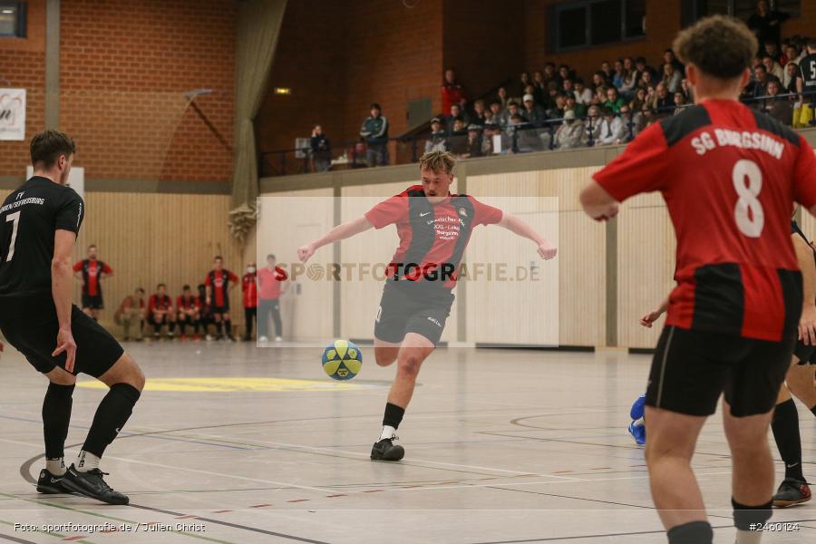 sport, action, Sinngrundhalle, SG Burgsinn, Hallenfussball, Fussball, FV Gemünden/Seifriedsburg, Burgsinn, BFV, 27.12.2024, 27. Hagemann Midnight-Event 2024 - Bild-ID: 2460124