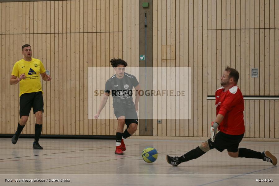 sport, action, TuS Frammersbach, Sinngrundhalle, SG Laudenbach-Himmelstadt, Hallenfussball, Fussball, Burgsinn, BFV, 27.12.2024, 27. Hagemann Midnight-Event 2024 - Bild-ID: 2460126