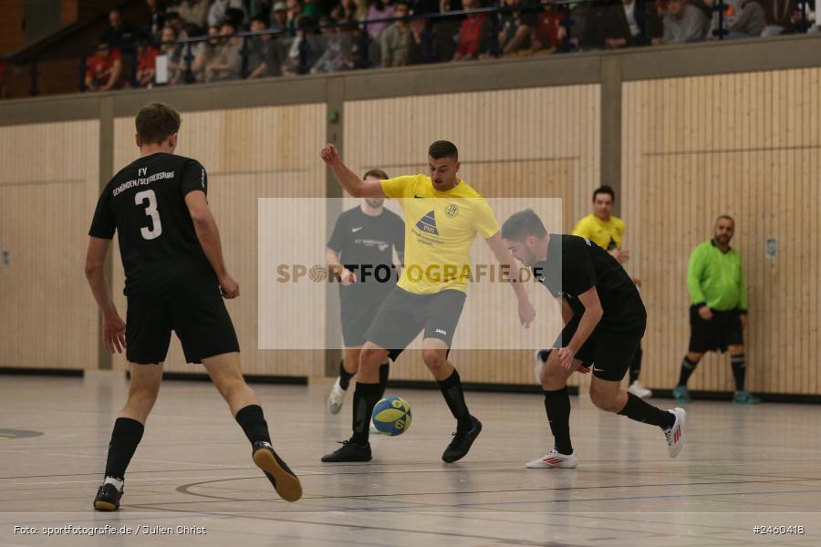 sport, action, Sinngrundhalle, SG Laudenbach-Himmelstadt, Hallenfussball, Fussball, FV Gemünden/Seifriedsburg, Burgsinn, BFV, 27.12.2024, 27. Hagemann Midnight-Event 2024 - Bild-ID: 2460418