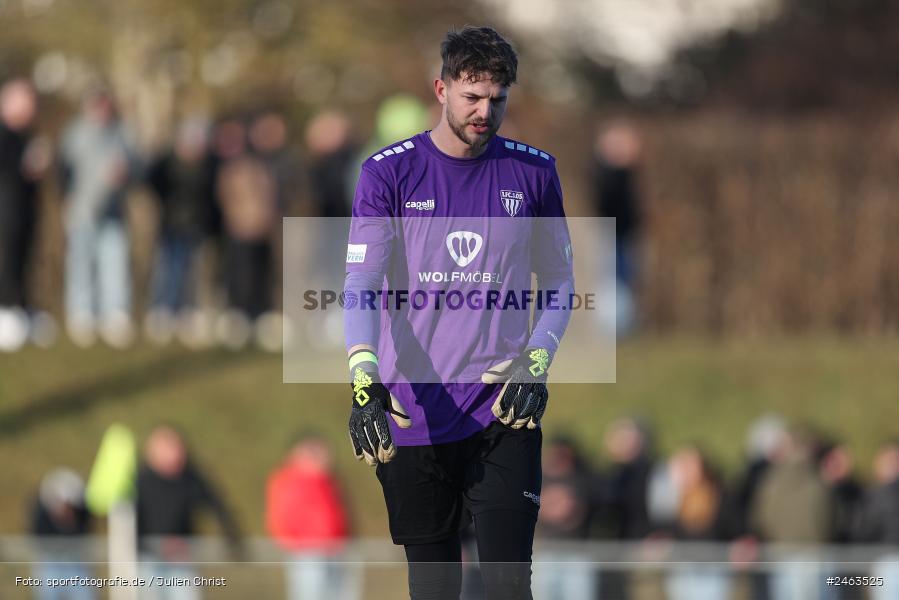sport, action, Würzburger FV 04, WFV, Schweinfurt, Sachs-Stadion (Nebenplatz 9), Regionalliga Bayern, Landesfreundschaftsspiele, Fussball, FCS, Bayernliga Nord, BFV, 1. FC Schweinfurt 1905, 01.02.2025 - Bild-ID: 2463525