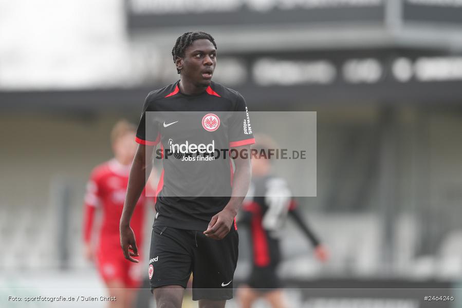 sport, action, SGE, Regionalliga Südwest, Regionalliga Bayern, Regional-FS, Fussball, FWK, FC Würzburger Kickers, Eintracht Frankfurt U21, Dreieich-Sprendlingen, BFV, Ahorn Camp Sportpark, 07.02.2025 - Bild-ID: 2464246 sport, action, SGE, Regionalliga Südwest, Regionalliga Bayern, Regional-FS, Fussball, FWK, FC Würzburger Kickers, Eintracht Frankfurt U21, Dreieich-Sprendlingen, BFV, Ahorn Camp Sportpark, 07.02.2025 - Bild-ID: 2464246