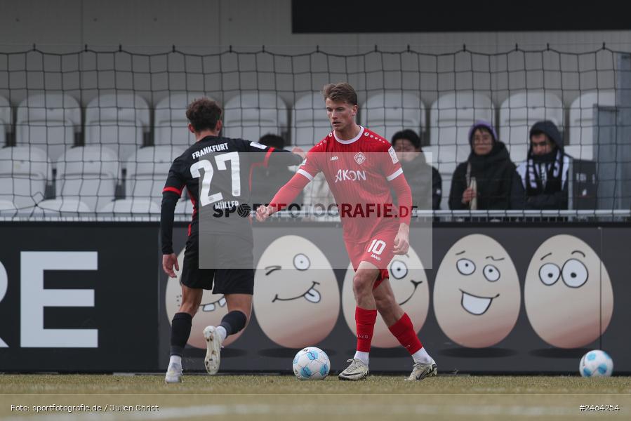 sport, action, SGE, Regionalliga Südwest, Regionalliga Bayern, Regional-FS, Fussball, FWK, FC Würzburger Kickers, Eintracht Frankfurt U21, Dreieich-Sprendlingen, BFV, Ahorn Camp Sportpark, 07.02.2025 - Bild-ID: 2464254 sport, action, SGE, Regionalliga Südwest, Regionalliga Bayern, Regional-FS, Fussball, FWK, FC Würzburger Kickers, Eintracht Frankfurt U21, Dreieich-Sprendlingen, BFV, Ahorn Camp Sportpark, 07.02.2025 - Bild-ID: 2464254