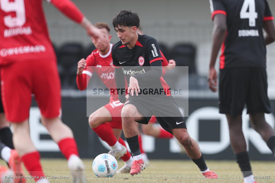 sport, action, SGE, Regionalliga Südwest, Regionalliga Bayern, Regional-FS, Fussball, FWK, FC Würzburger Kickers, Eintracht Frankfurt U21, Dreieich-Sprendlingen, BFV, Ahorn Camp Sportpark, 07.02.2025 - Bild-ID: 2464255 sport, action, SGE, Regionalliga Südwest, Regionalliga Bayern, Regional-FS, Fussball, FWK, FC Würzburger Kickers, Eintracht Frankfurt U21, Dreieich-Sprendlingen, BFV, Ahorn Camp Sportpark, 07.02.2025 - Bild-ID: 2464255