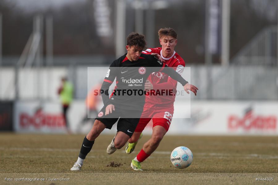 sport, action, SGE, Regionalliga Südwest, Regionalliga Bayern, Regional-FS, Fussball, FWK, FC Würzburger Kickers, Eintracht Frankfurt U21, Dreieich-Sprendlingen, BFV, Ahorn Camp Sportpark, 07.02.2025 - Bild-ID: 2464325 sport, action, SGE, Regionalliga Südwest, Regionalliga Bayern, Regional-FS, Fussball, FWK, FC Würzburger Kickers, Eintracht Frankfurt U21, Dreieich-Sprendlingen, BFV, Ahorn Camp Sportpark, 07.02.2025 - Bild-ID: 2464325