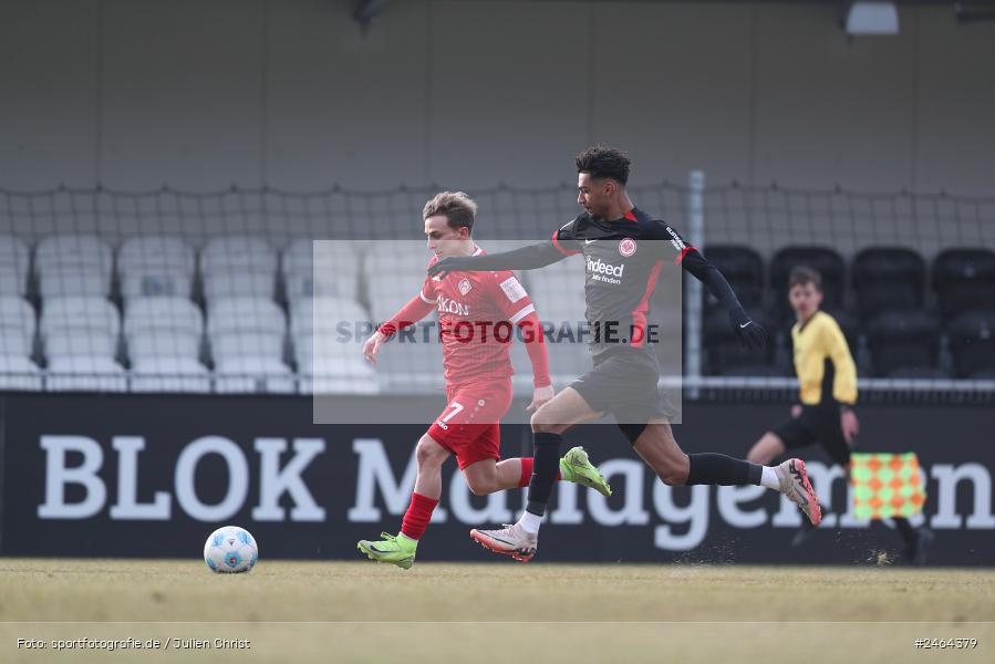 sport, action, SGE, Regionalliga Südwest, Regionalliga Bayern, Regional-FS, Fussball, FWK, FC Würzburger Kickers, Eintracht Frankfurt U21, Dreieich-Sprendlingen, BFV, Ahorn Camp Sportpark, 07.02.2025 - Bild-ID: 2464379 sport, action, SGE, Regionalliga Südwest, Regionalliga Bayern, Regional-FS, Fussball, FWK, FC Würzburger Kickers, Eintracht Frankfurt U21, Dreieich-Sprendlingen, BFV, Ahorn Camp Sportpark, 07.02.2025 - Bild-ID: 2464379