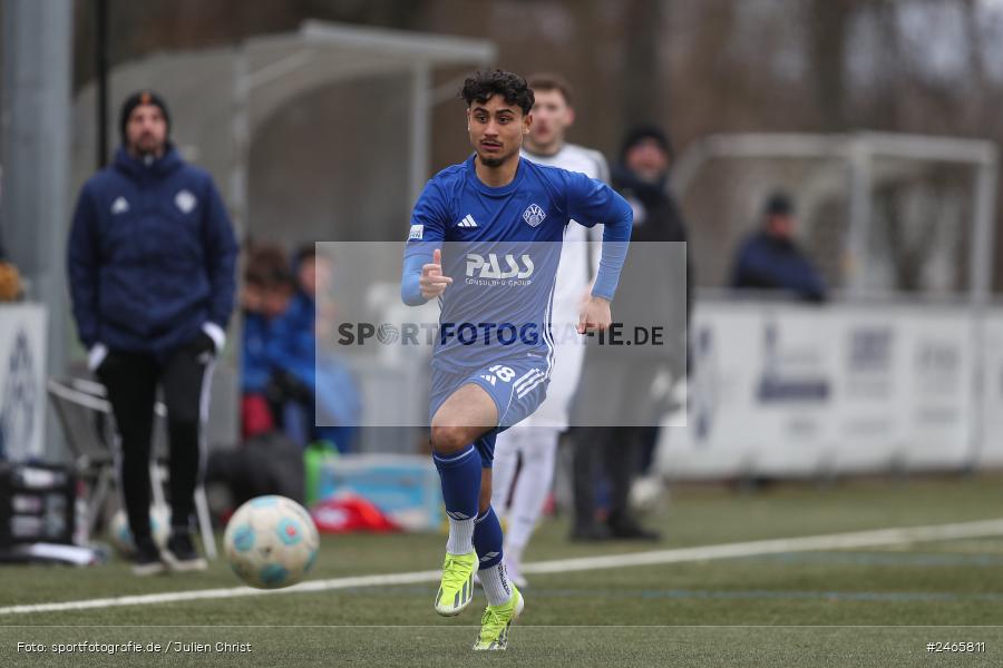 sport, action, Sportanlage am Schönbusch, SVA, SV Viktoria Aschaffenburg, Regionalliga Bayern, Hessenliga, HFV, Fussball, FCB, FC Bayern Alzenau, BFV, Aschaffenburg, 15.02.2025 - Bild-ID: 2465811