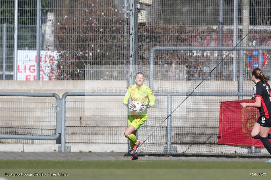 sport, action, Stadion am Brentanobad, SGE, Fussball, Frankfurt, FCB, FC Bayern München II, Eintracht Frankfurt II, DFB, 2. Frauen-Bundesliga, 02.03.2025 - Bild-ID: 2468521 sport, action, Stadion am Brentanobad, SGE, Fussball, Frankfurt, FCB, FC Bayern München II, Eintracht Frankfurt II, DFB, 2. Frauen-Bundesliga, 02.03.2025 - Bild-ID: 2468521