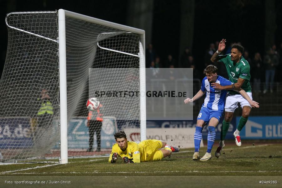 sport, action, Schweinfurt, Sachs-Stadion, Regionalliga Bayern, Fussball, FVI, FV Illertissen, FCS, BFV, 24. Spieltag, 1. FC Schweinfurt 1905, 07.03.2025 - Bild-ID: 2469283