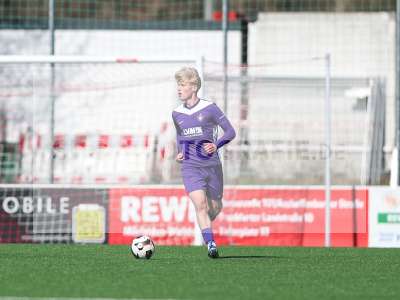 Fotos von SV Rot-Weiss Walldorf - FC Erzgebirge Aue auf sportfotografie.de