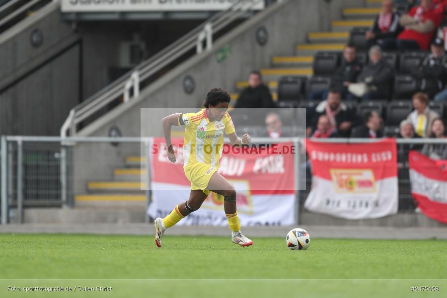 sport, action, Stadion am Brentanobad, SGE, Fussball, Frankfurt, FCU, Eintracht Frankfurt II, DFB, 30.03.2025, 20. Spieltag, 2. Frauen-Bundesliga, 1. FC Union Berlin - Bild-ID: 2475658