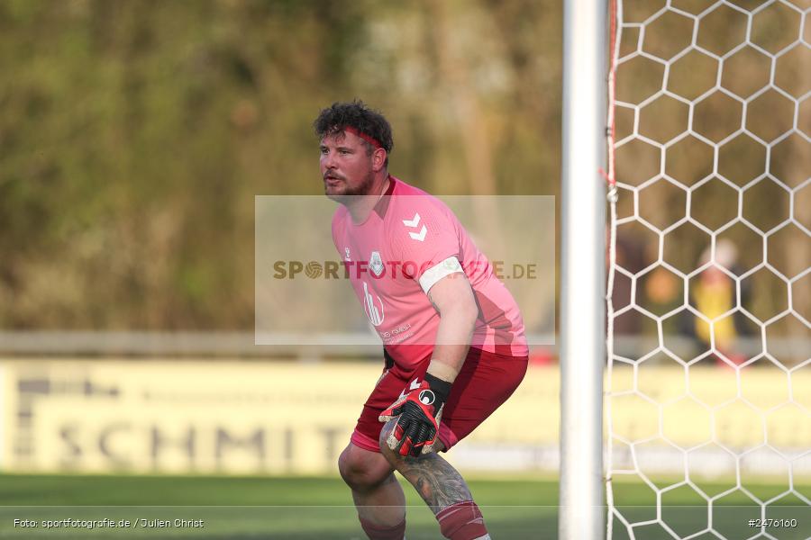 sport, action, TSV Karlburg II, Kreisliga Würzburg Gr. 2, Karlburg, Fussball, Fundamentum Sportpark, FC Thüngen, BFV, 23. Spieltag, 02.04.2025 - Bild-ID: 2476160