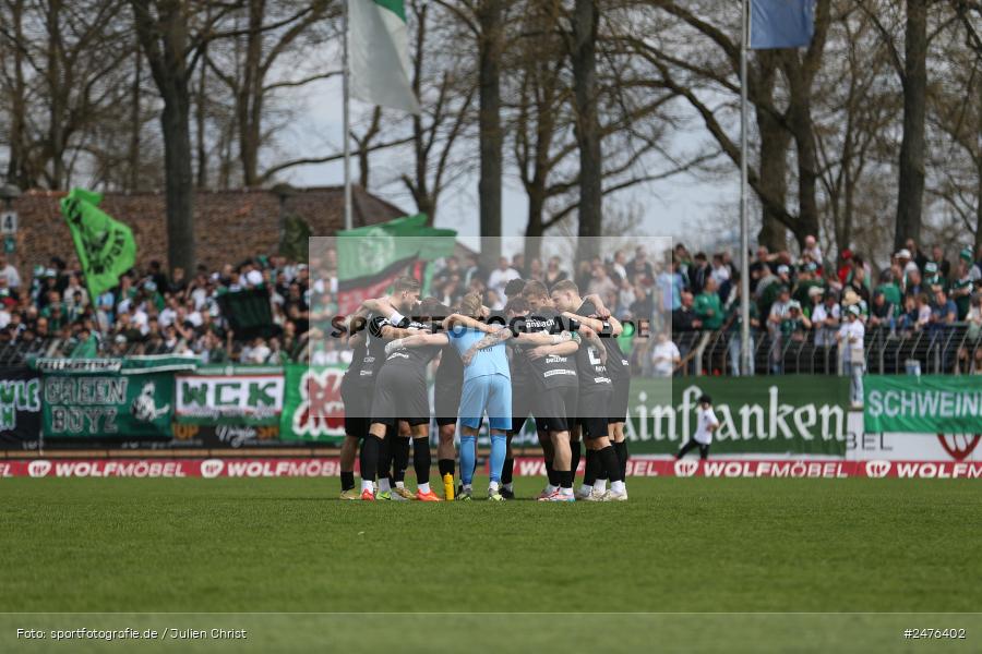 sport, action, SpVgg Ansbach, Schweinfurt, Sachs-Stadion, Regionalliga Bayern, Fussball, BFV, 28. Spieltag, 1. FC Schweinfurt 1905, 05.04.2025 - Bild-ID: 2476402