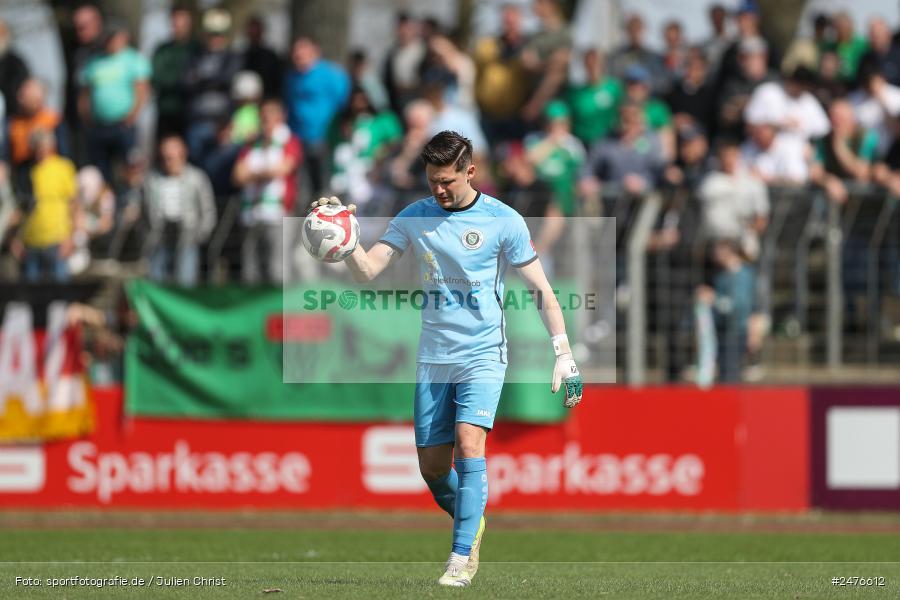 sport, action, SpVgg Ansbach, Schweinfurt, Sachs-Stadion, Regionalliga Bayern, Fussball, BFV, 28. Spieltag, 1. FC Schweinfurt 1905, 05.04.2025 - Bild-ID: 2476612