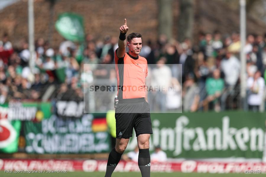 sport, action, SpVgg Ansbach, Schweinfurt, Sachs-Stadion, Regionalliga Bayern, Fussball, BFV, 28. Spieltag, 1. FC Schweinfurt 1905, 05.04.2025 - Bild-ID: 2476632