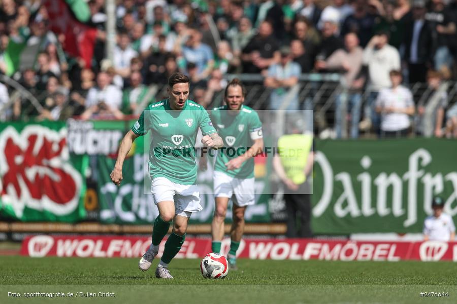 sport, action, SpVgg Ansbach, Schweinfurt, Sachs-Stadion, Regionalliga Bayern, Fussball, BFV, 28. Spieltag, 1. FC Schweinfurt 1905, 05.04.2025 - Bild-ID: 2476644