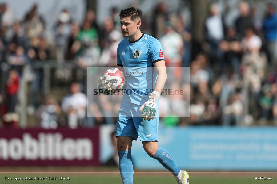sport, action, SpVgg Ansbach, Schweinfurt, Sachs-Stadion, Regionalliga Bayern, Fussball, BFV, 28. Spieltag, 1. FC Schweinfurt 1905, 05.04.2025 - Bild-ID: 2476646