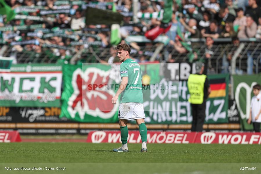sport, action, SpVgg Ansbach, Schweinfurt, Sachs-Stadion, Regionalliga Bayern, Fussball, BFV, 28. Spieltag, 1. FC Schweinfurt 1905, 05.04.2025 - Bild-ID: 2476684 sport, action, SpVgg Ansbach, Schweinfurt, Sachs-Stadion, Regionalliga Bayern, Fussball, BFV, 28. Spieltag, 1. FC Schweinfurt 1905, 05.04.2025 - Bild-ID: 2476684