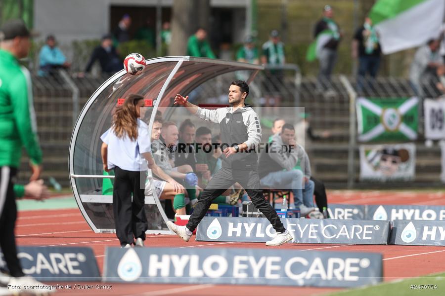 sport, action, SpVgg Ansbach, Schweinfurt, Sachs-Stadion, Regionalliga Bayern, Fussball, BFV, 28. Spieltag, 1. FC Schweinfurt 1905, 05.04.2025 - Bild-ID: 2476754