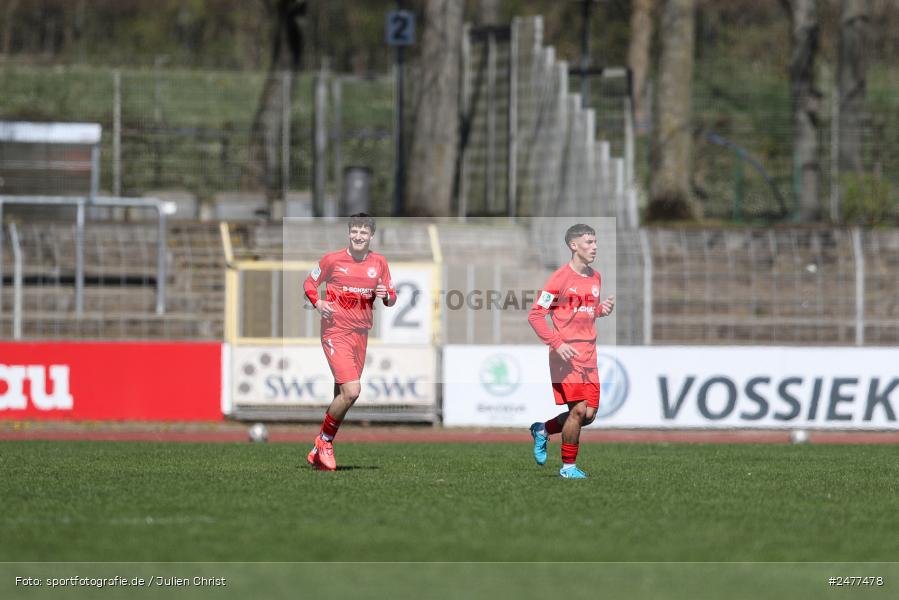 sport, action, Schweinfurt, Sachs Stadion, SV Rot-Weiss Walldorf, RWW, Hauptrunde Liga B Gruppe C, Fussball, FCS, DFB Nachwuchsliga, DFB, 9. Spieltag, 1. FC Schweinfurt 1905, 06.04.2025 - Bild-ID: 2477478