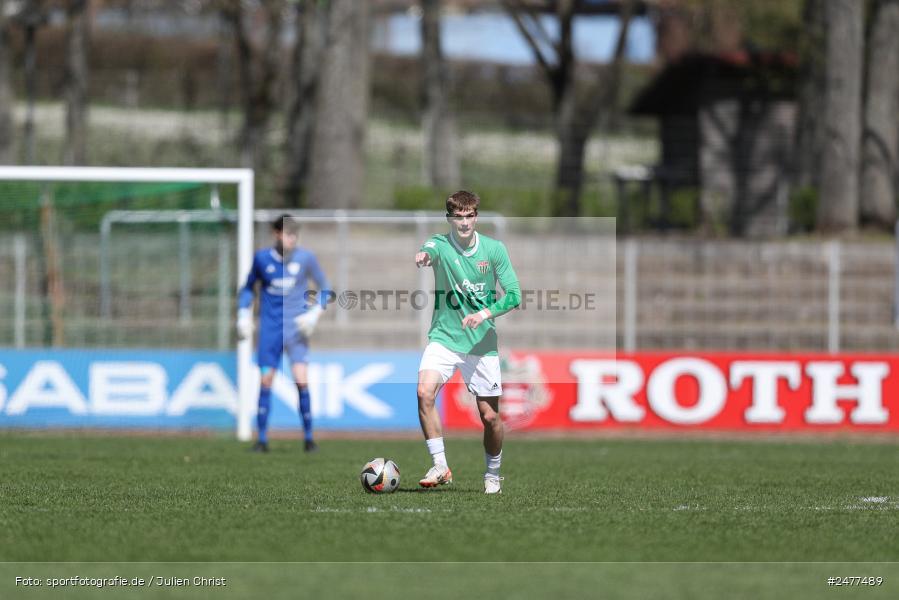 sport, action, Schweinfurt, Sachs Stadion, SV Rot-Weiss Walldorf, RWW, Hauptrunde Liga B Gruppe C, Fussball, FCS, DFB Nachwuchsliga, DFB, 9. Spieltag, 1. FC Schweinfurt 1905, 06.04.2025 - Bild-ID: 2477489